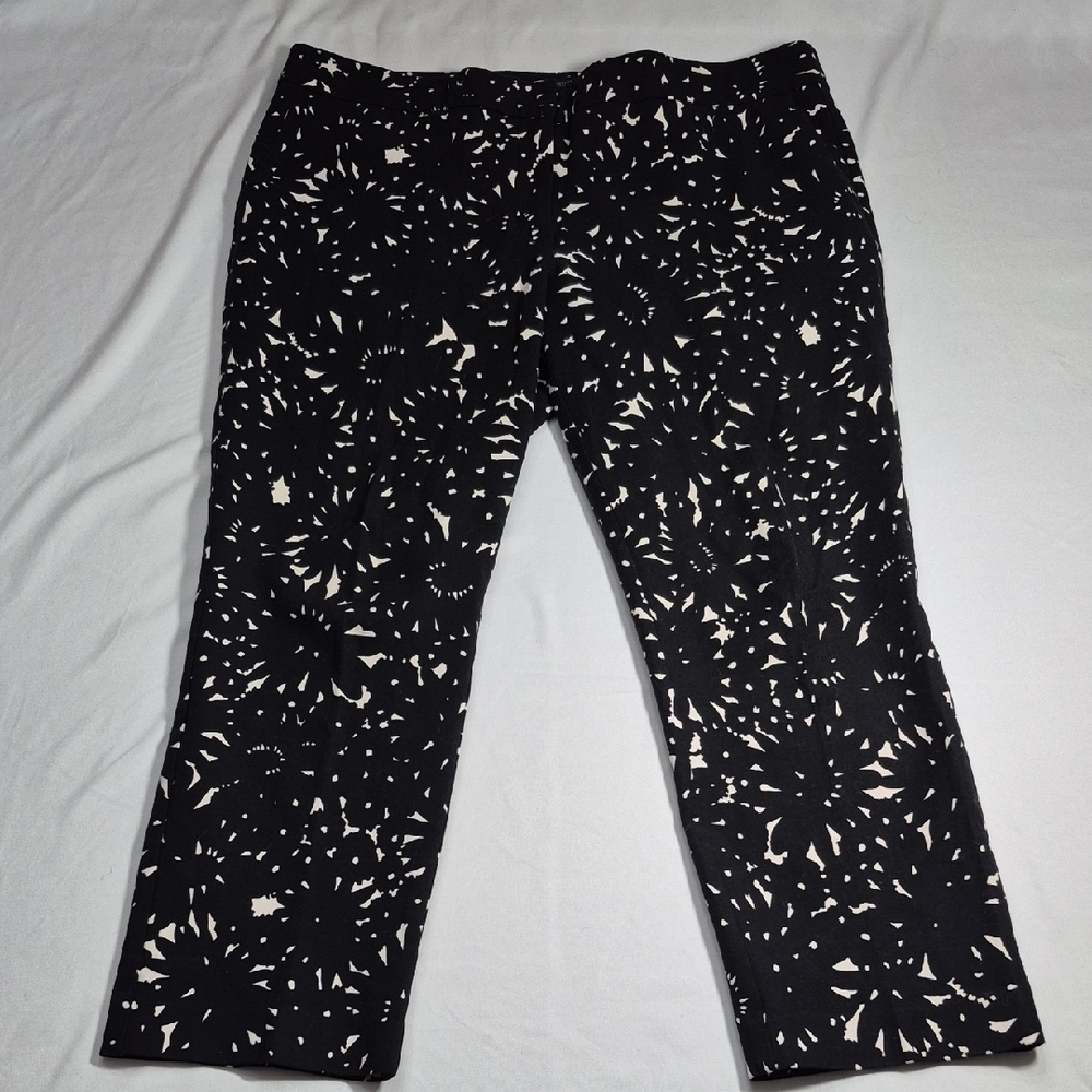 Ann Taylor Black and White Abstract Pants